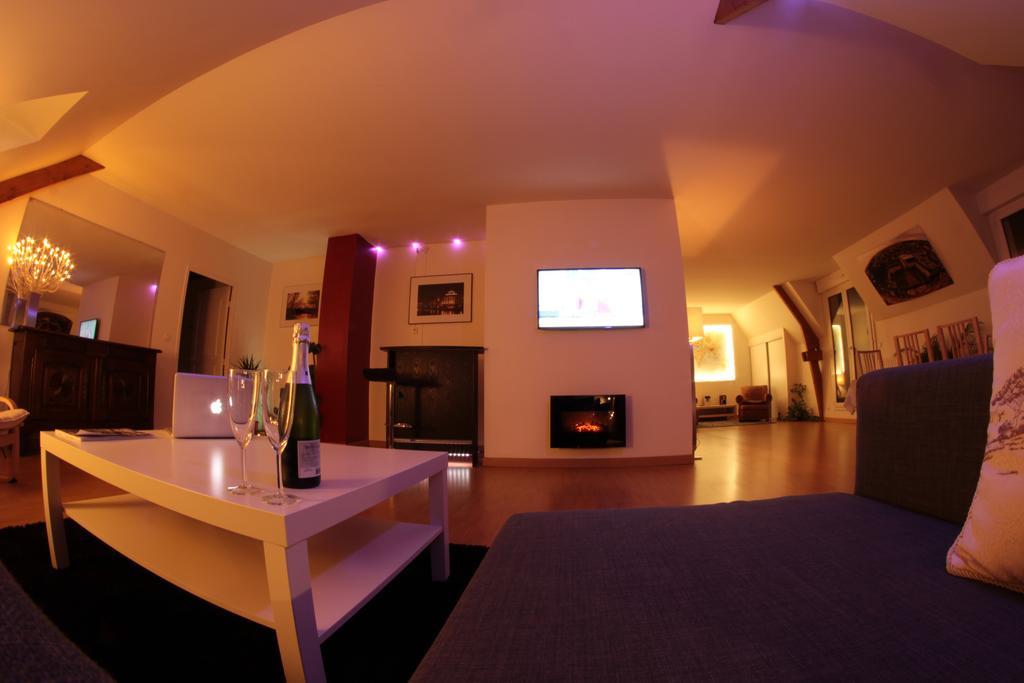 Appartamento Loire Terrasse Tours Esterno foto